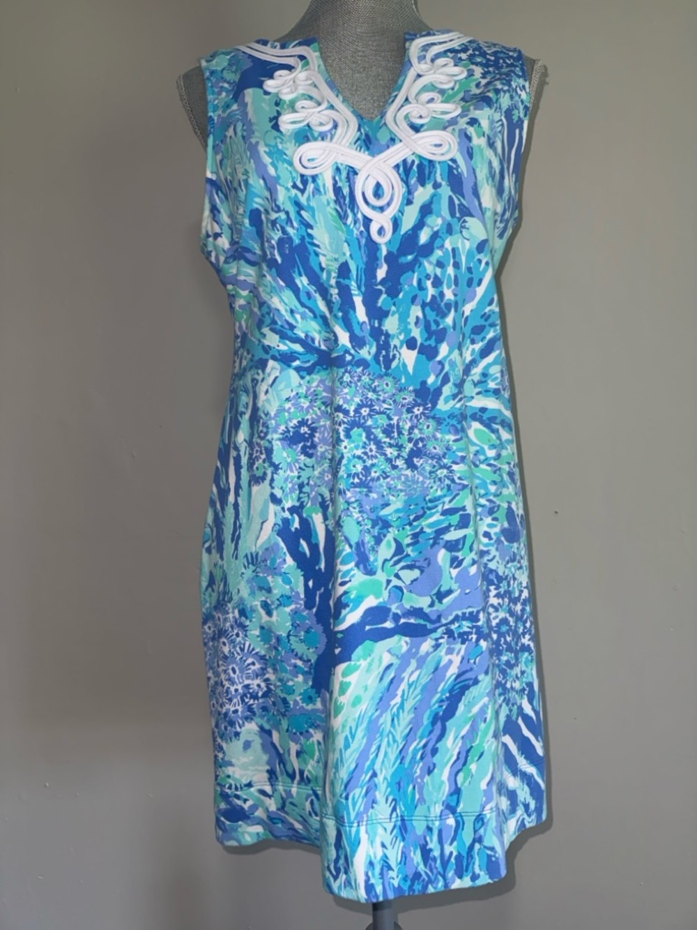 Lilly Pulitzer Aqua, Teal and Navy Floral Print Top